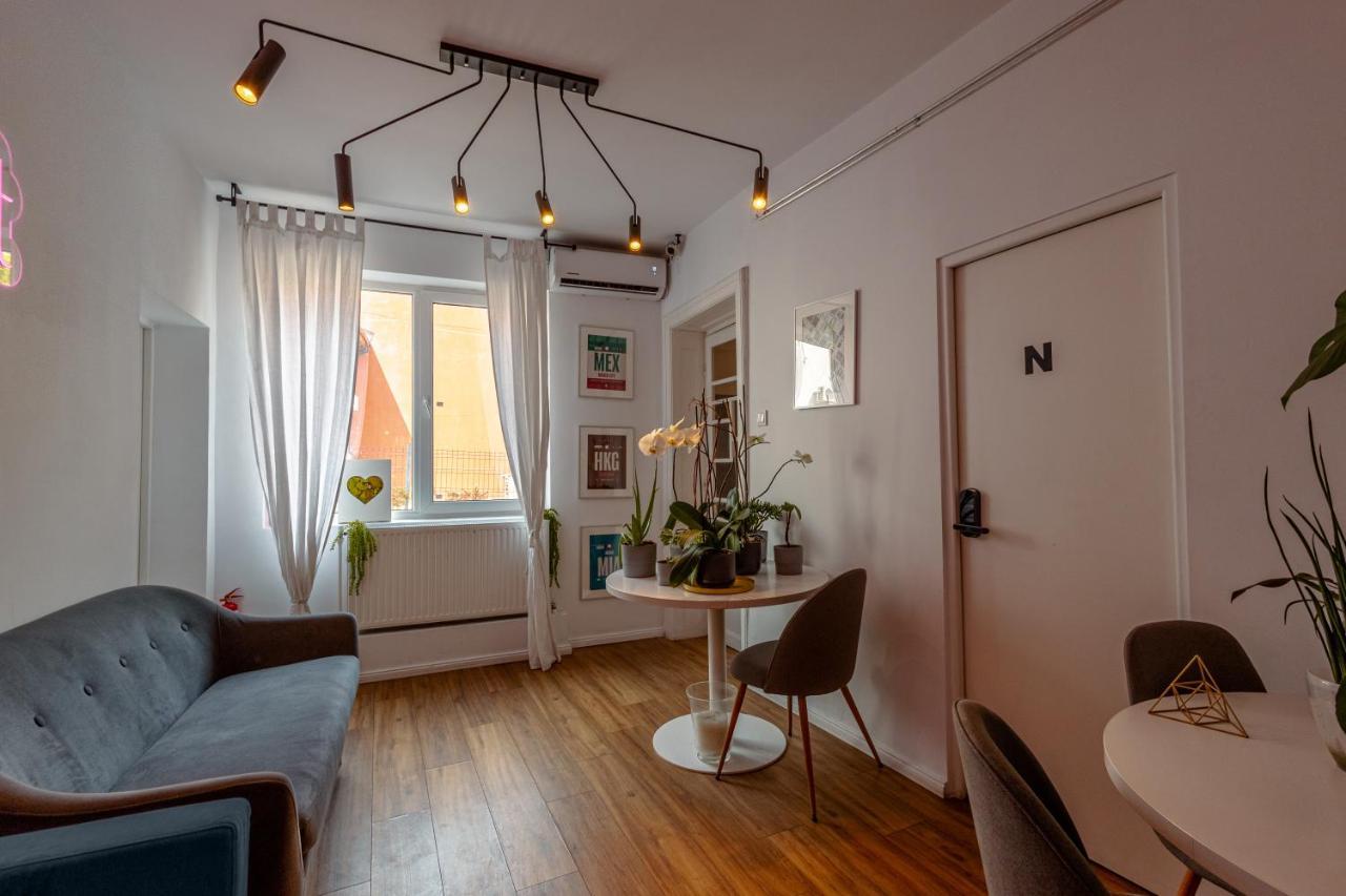 First Hostel Bucur 21 부쿠레슈티 외부 사진