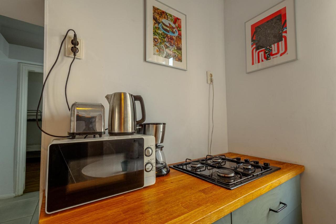 First Hostel Bucur 21 부쿠레슈티 외부 사진