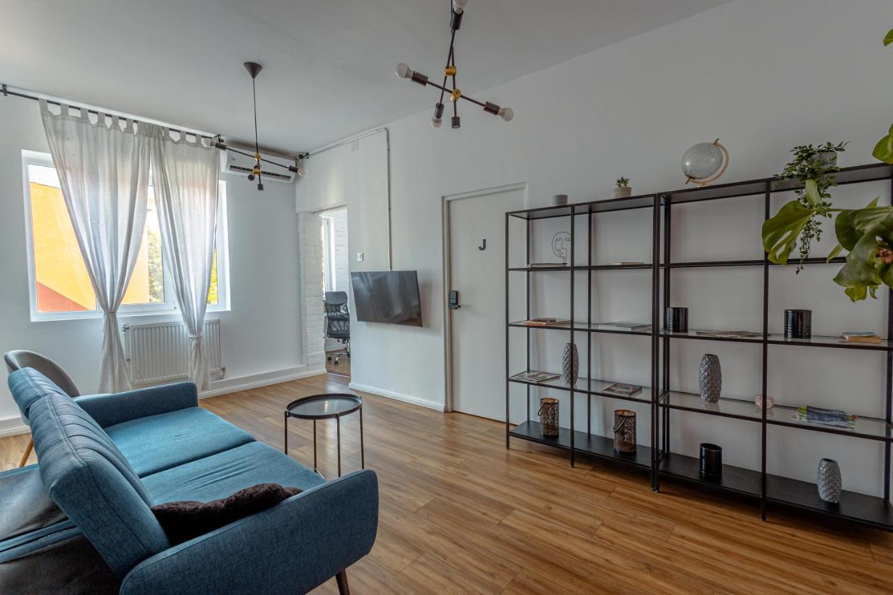 First Hostel Bucur 21 부쿠레슈티 외부 사진